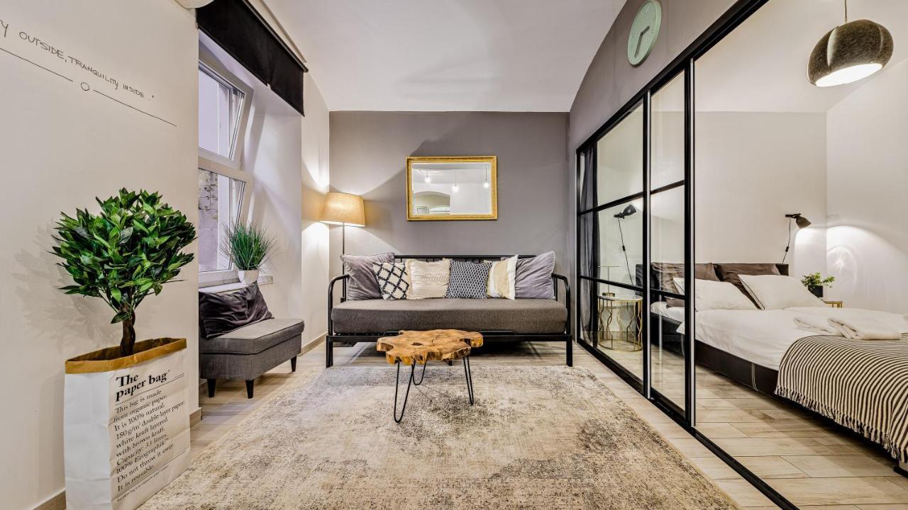 Apartments Santini 자그레브 외부 사진