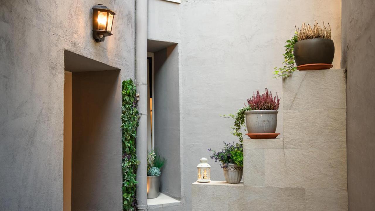 Apartments Santini 자그레브 외부 사진